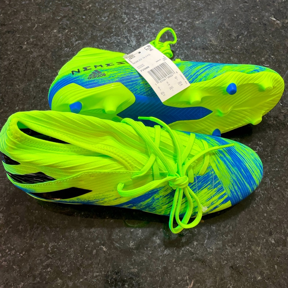 adidas Men's Nemeziz 19.3 Firm Ground Soccer Shoe size 8.5